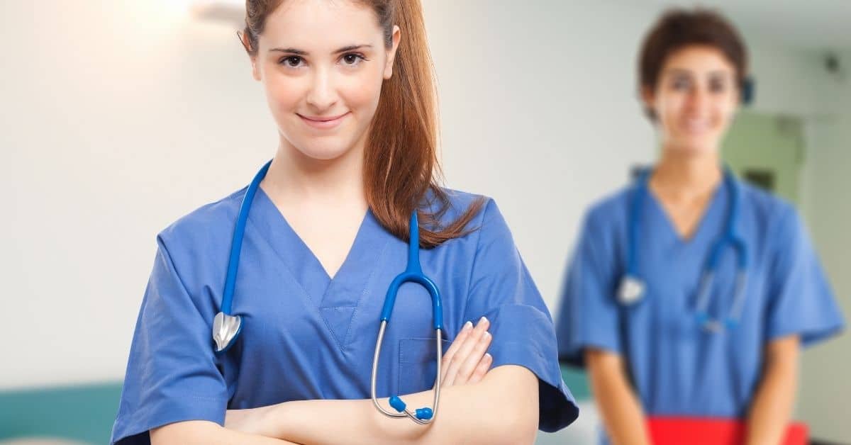 Can RN Work as a CNA?