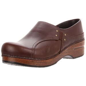 Top 10 Best Clogs for Nurses - Tested & Reviewed